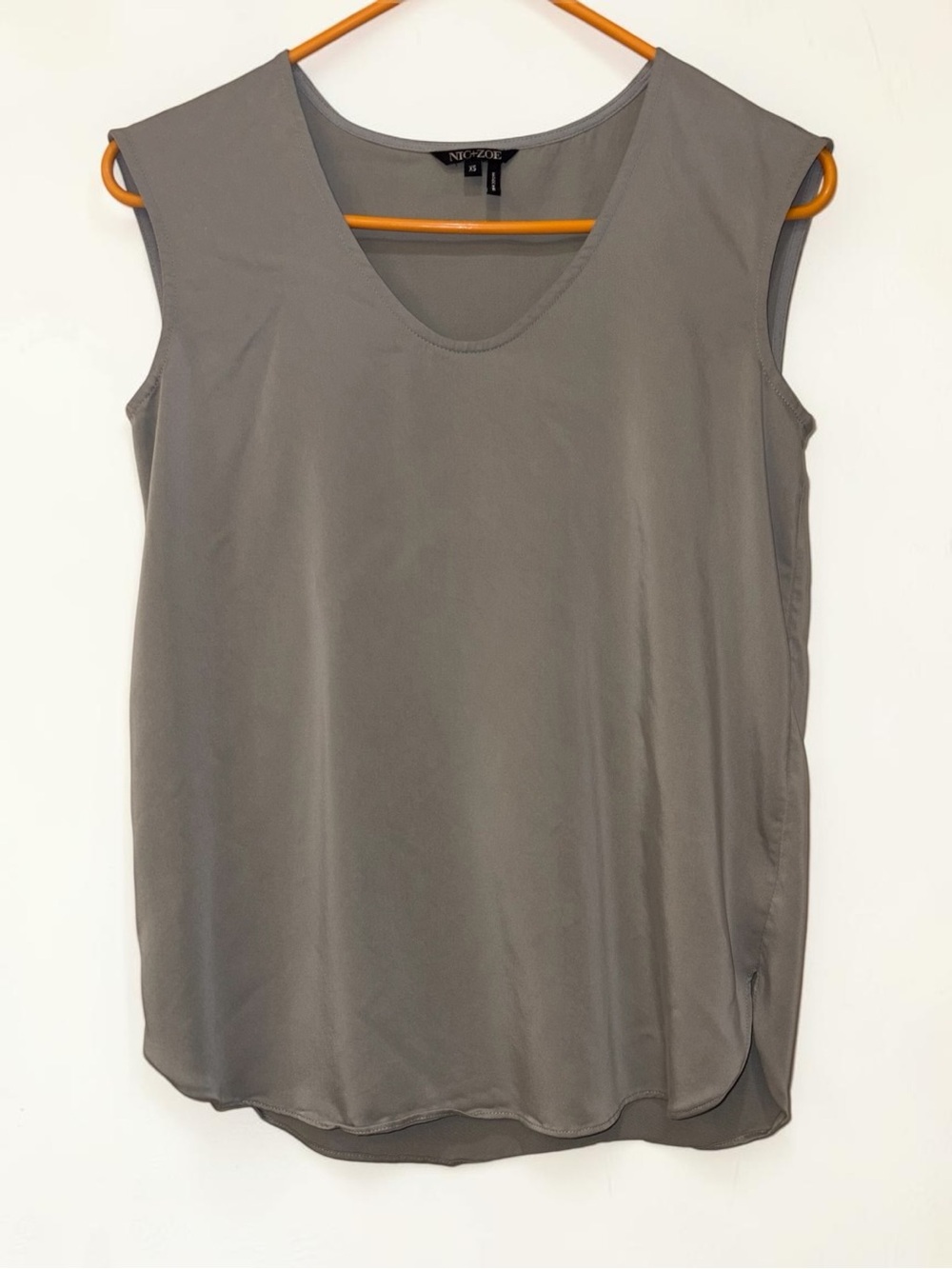 NIC+ZOE Gray Perfect Layering Tank Top V-Neck Size XS